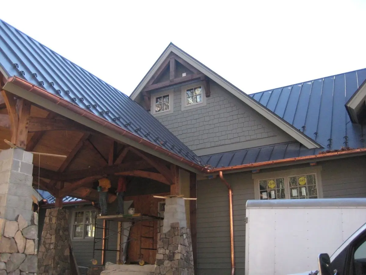 Craftsman Roofing team delivering quality roofing work in Cheval